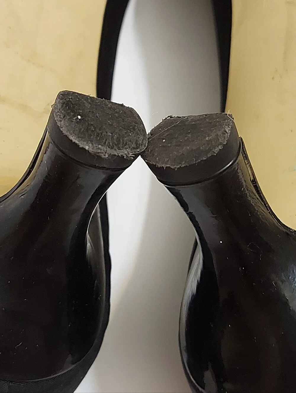 Black Low Heel Pumps with Elastic Straps